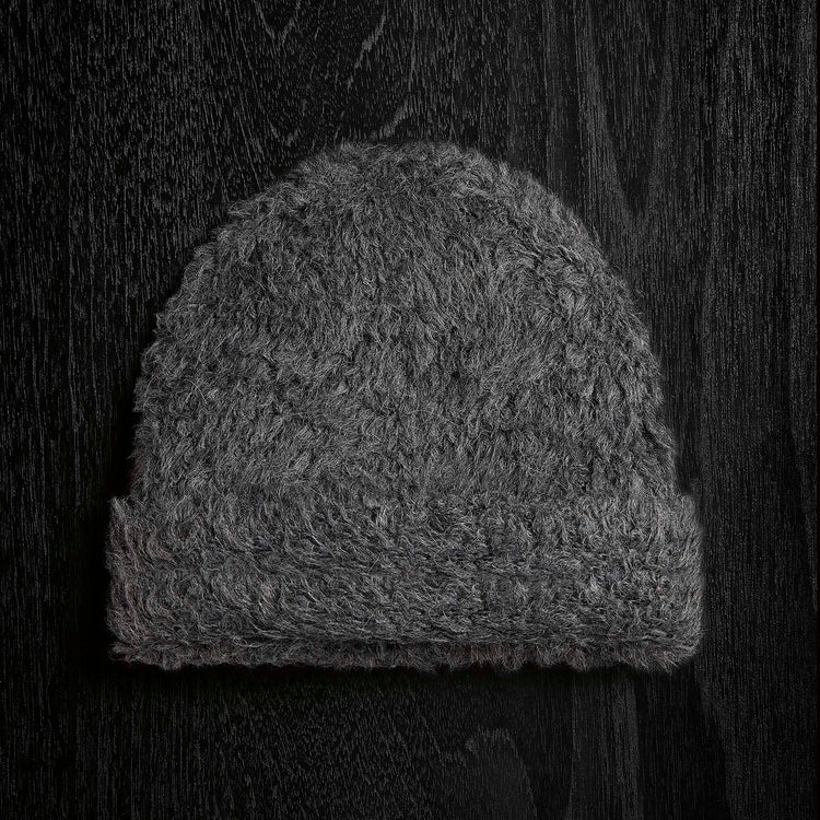 Wool Blend Sherpa Beanie in Anthracite | James Perse Los Angeles