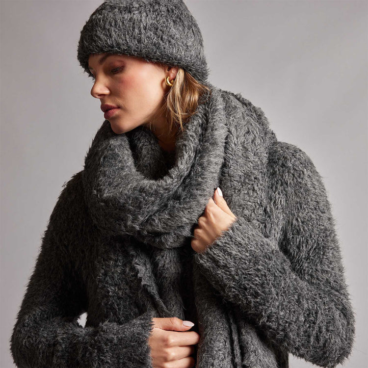 Wool Blend Sherpa Scarf in Anthracite | James Perse Los Angeles