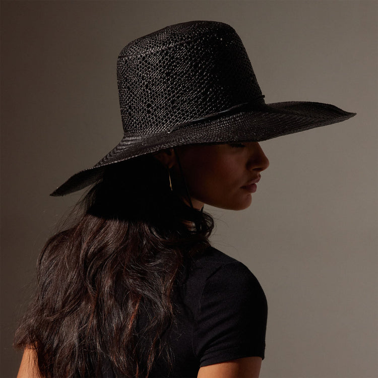 Coastal Hat in Black | James Perse Los Angeles