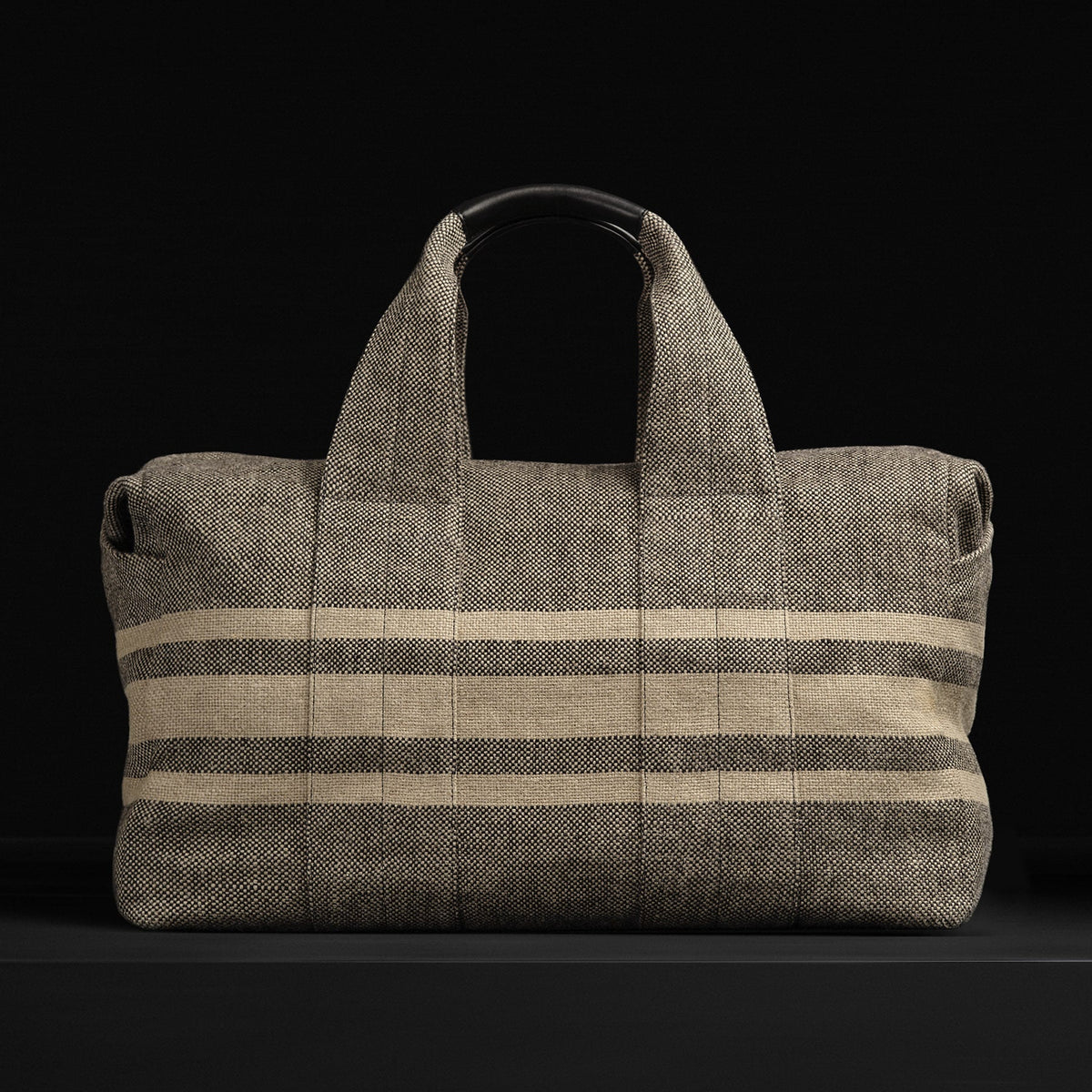 Montecito Weekend Bag in Black/Beige | James Perse Los Angeles