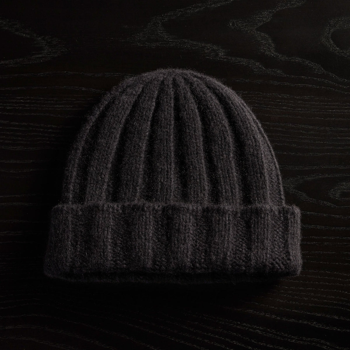 Textured Cashmere Beanie - Black | James Perse Los Angeles