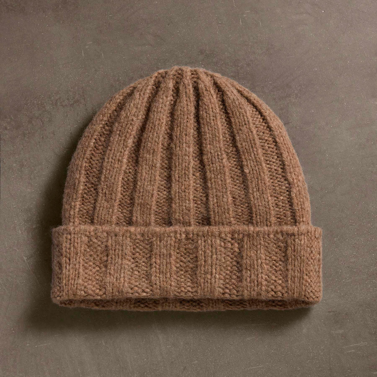 Textured Cashmere Beanie  in Chestnut | James Perse Los Angeles