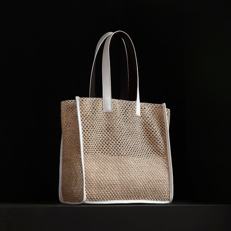 Raffia Tote in Natural | James Perse Los Angeles