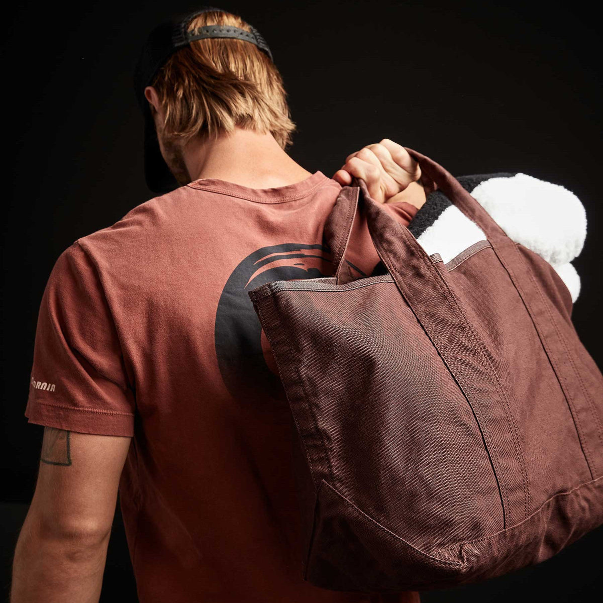 Small Canvas Tote in Dark Plum | James Perse Los Angeles