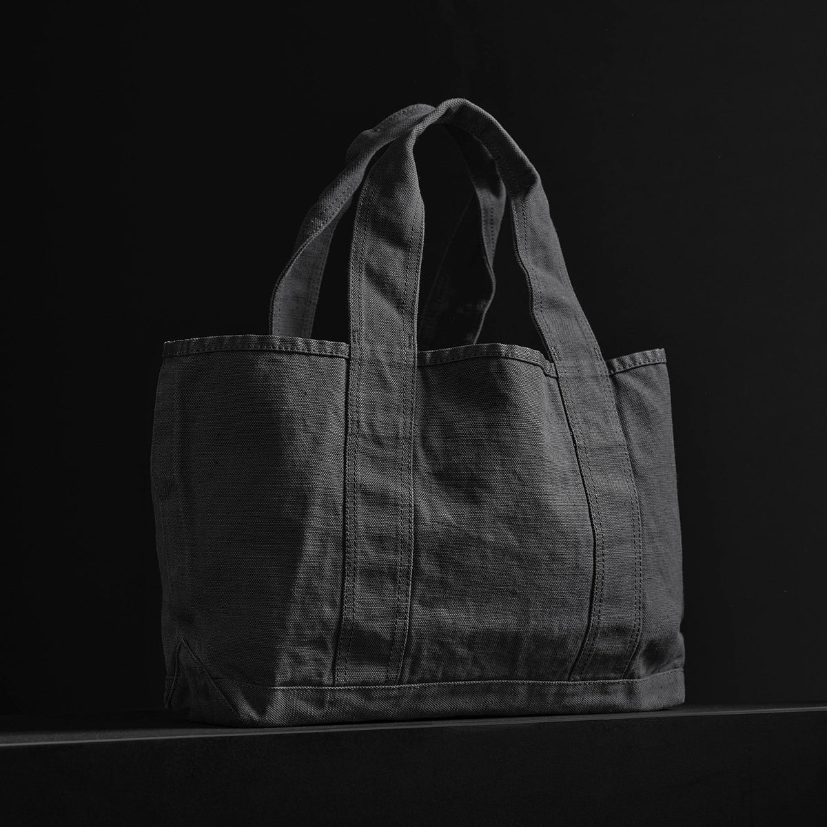 classic mini canvas tote asphalt amf0317 | James Perse Los Angeles 