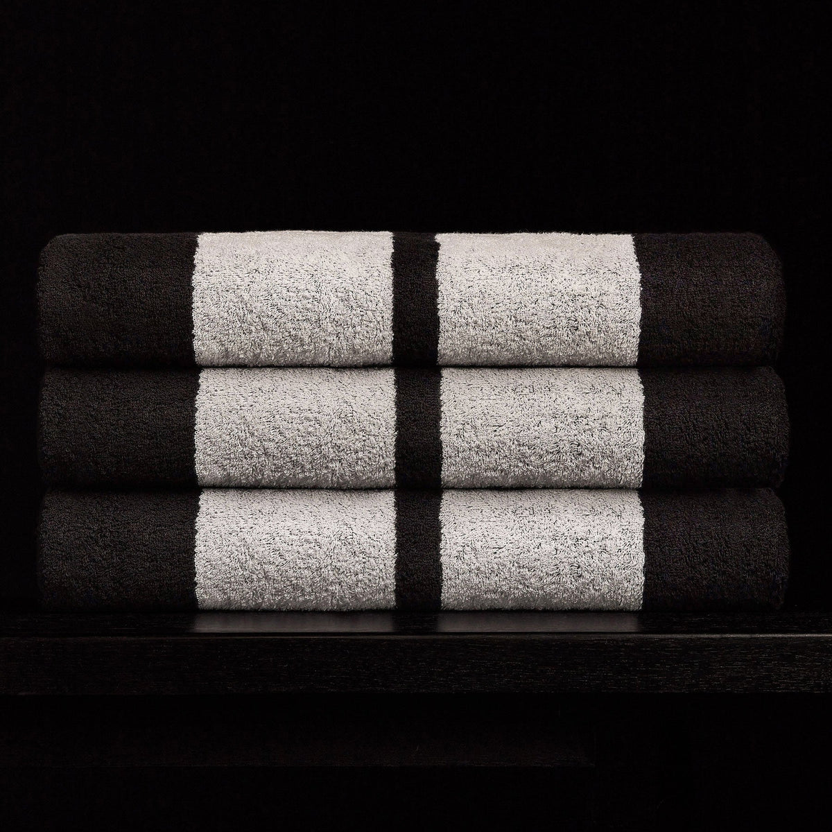 Double Stripe Beach Towel in Black/Optic White | James Perse Los Angeles 