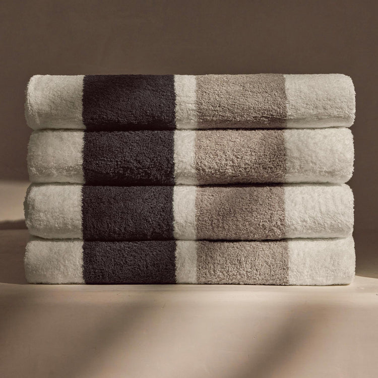 Double Stripe Beach Towel in Optic White/Grey/Carbon | James Perse Los Angeles