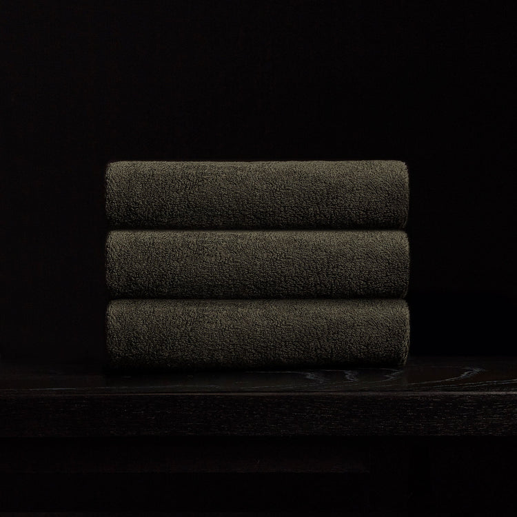 Hand Towel In Dark Palm | James Perse Los Angeles