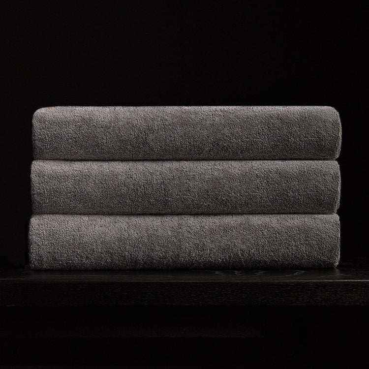 Bath Towel in Roan | James Perse Los Angeles