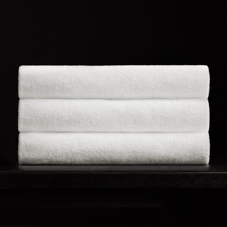Bath Towel in White | James Perse Los Angeles