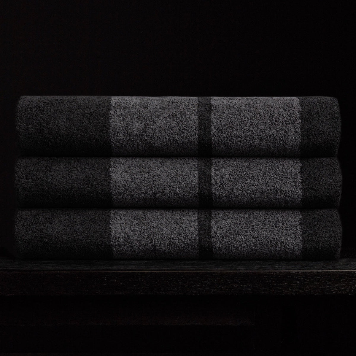 Wide Stripe Beach Towel - Black/Abyss | James Perse Los Angeles