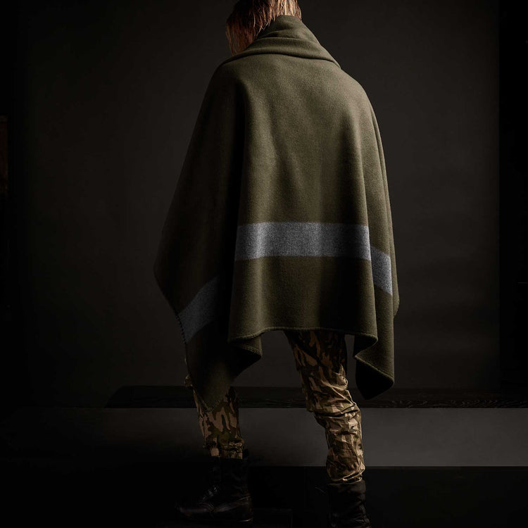 Boucle Cashmere Wool Surplus Blanket - Marsh/Charcoal | James Perse Los Angeles