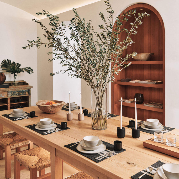 Three Stripe Placemat in Black/ Natural | James Perse Los Angeles