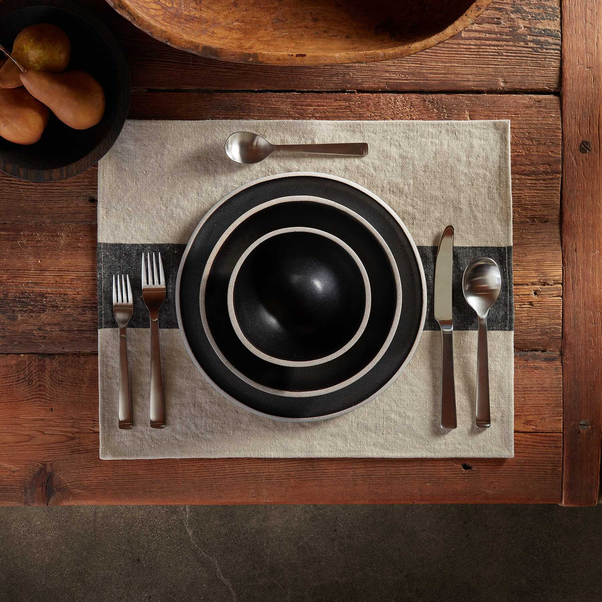 Single Stripe Placemat - Natural/Black | James Perse Los Angeles