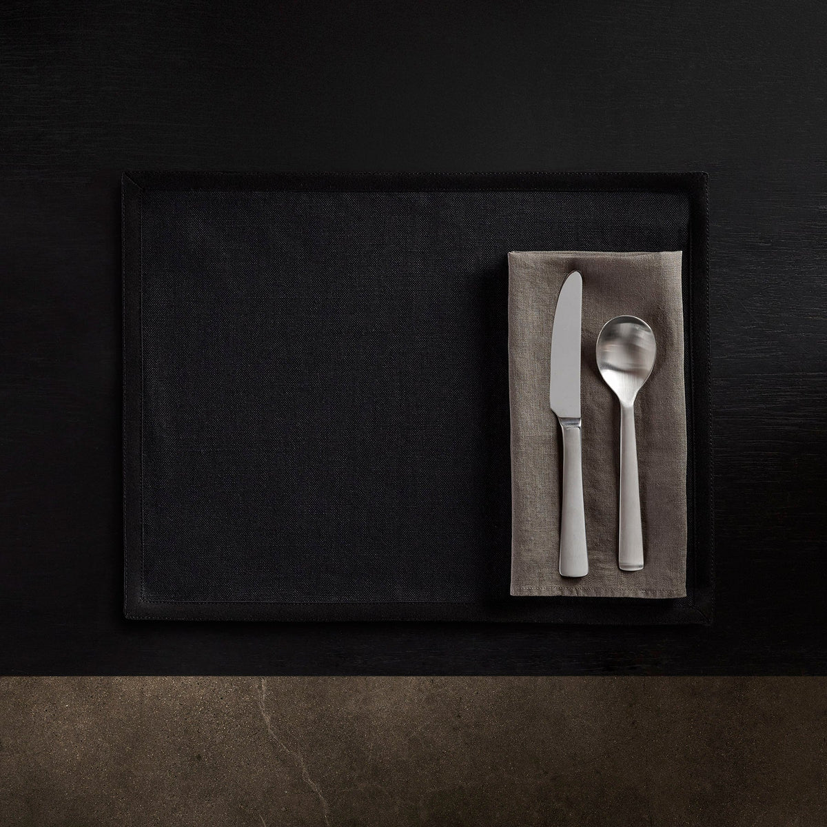 Solid Linen Table Napkin - Marjoram | James Perse Los Angeles