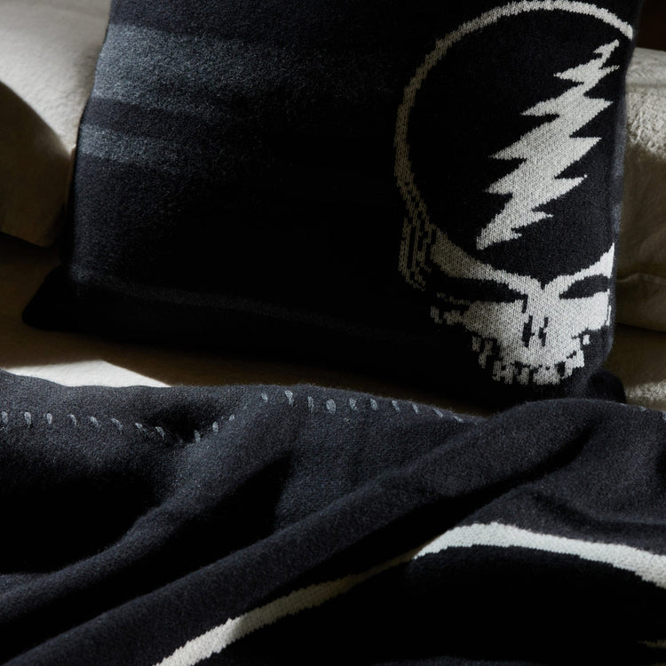Dead And Company Pillow Sham in Black/ White/ Charcoal | James Perse Los Angeles