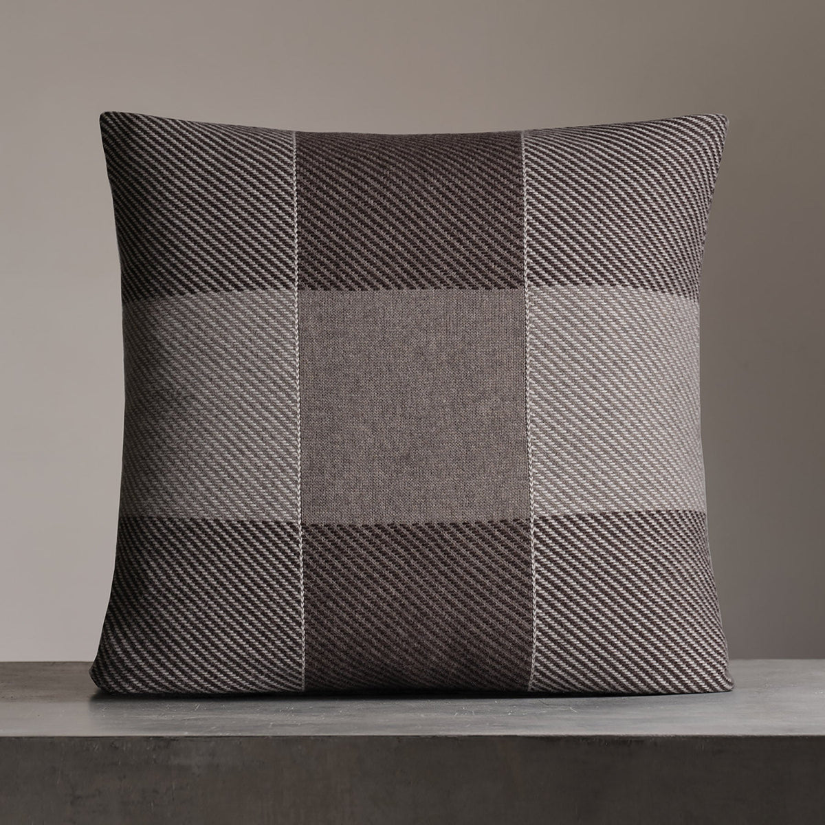 Vintage Plaid Sham in Natural/Brown/Ivory | James Perse Los Angeles