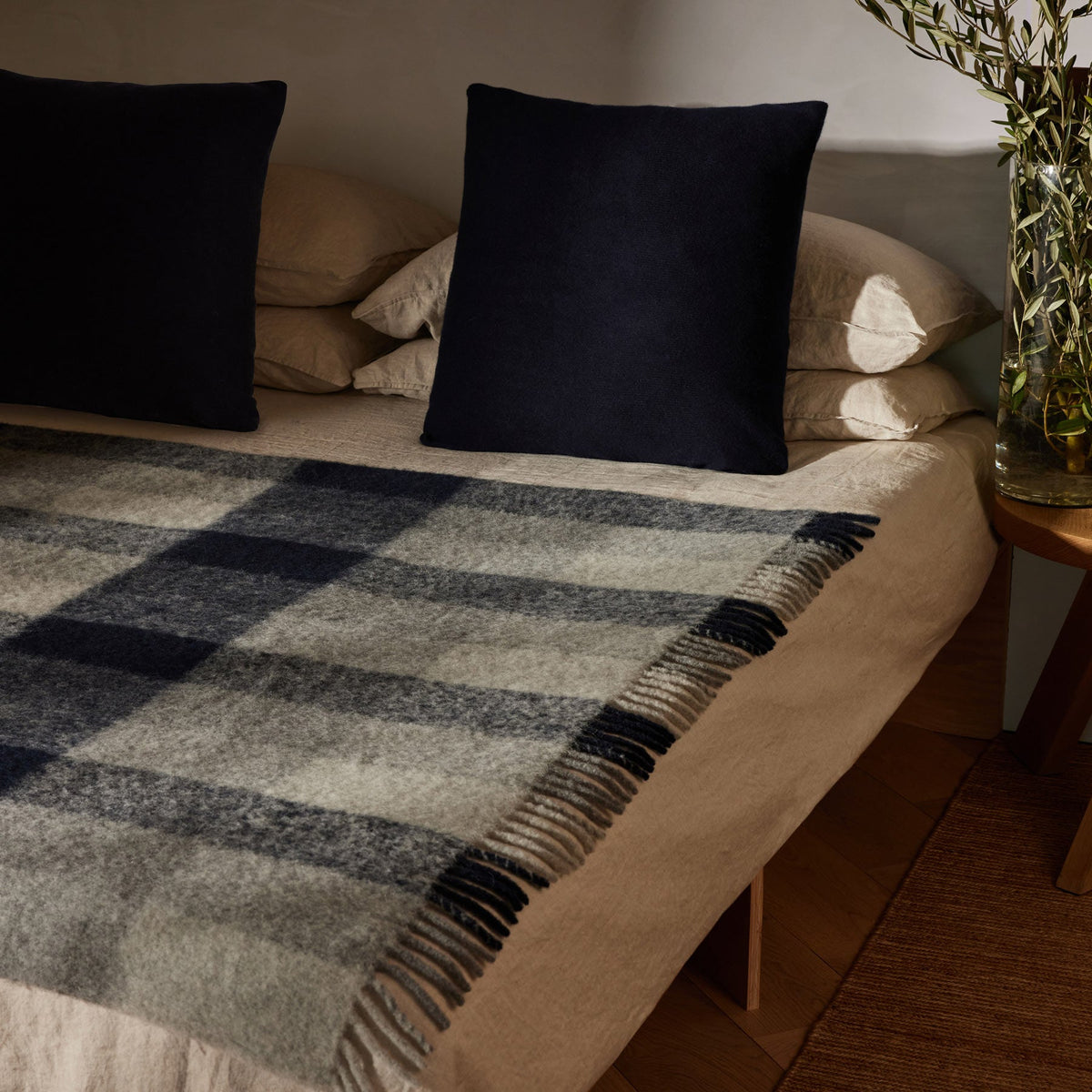Plaid Alpaca Wool Throw in Navy | James Perse Los Angeles