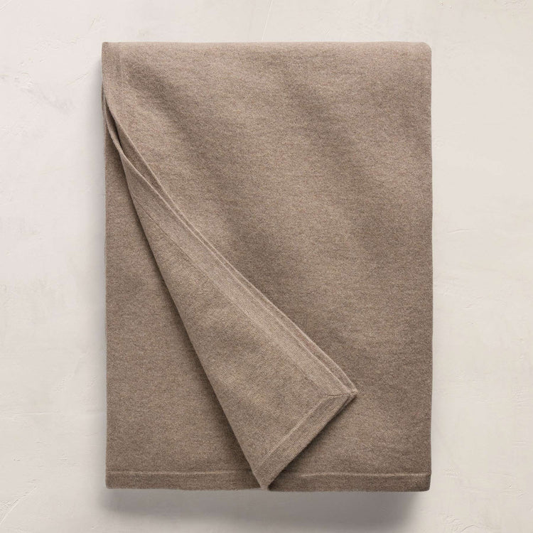Recycled Cashmere Blanket in Coyote | James Perse Los Angeles