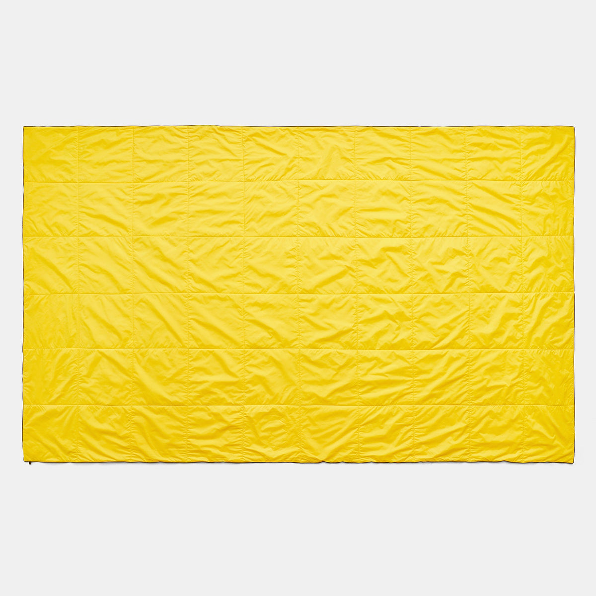 Y/OSEMITE Quilted Blanket In Yellow/Carbon | James Perse Los Angeles