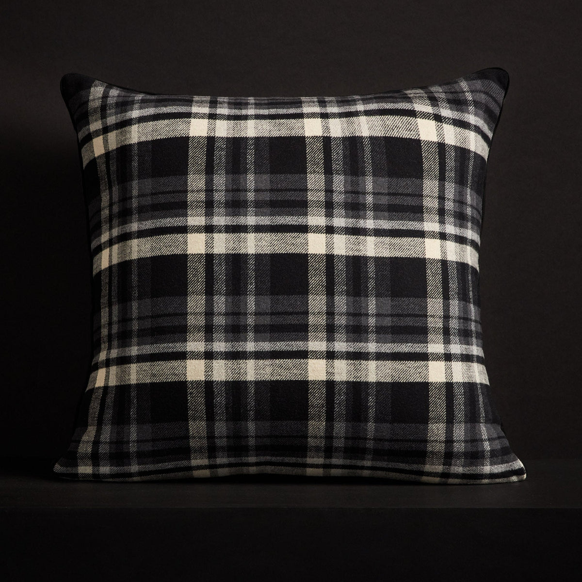Plaid Throw Pillow With Piping - Black/Ivory Plaid | James Perse Los Angeles