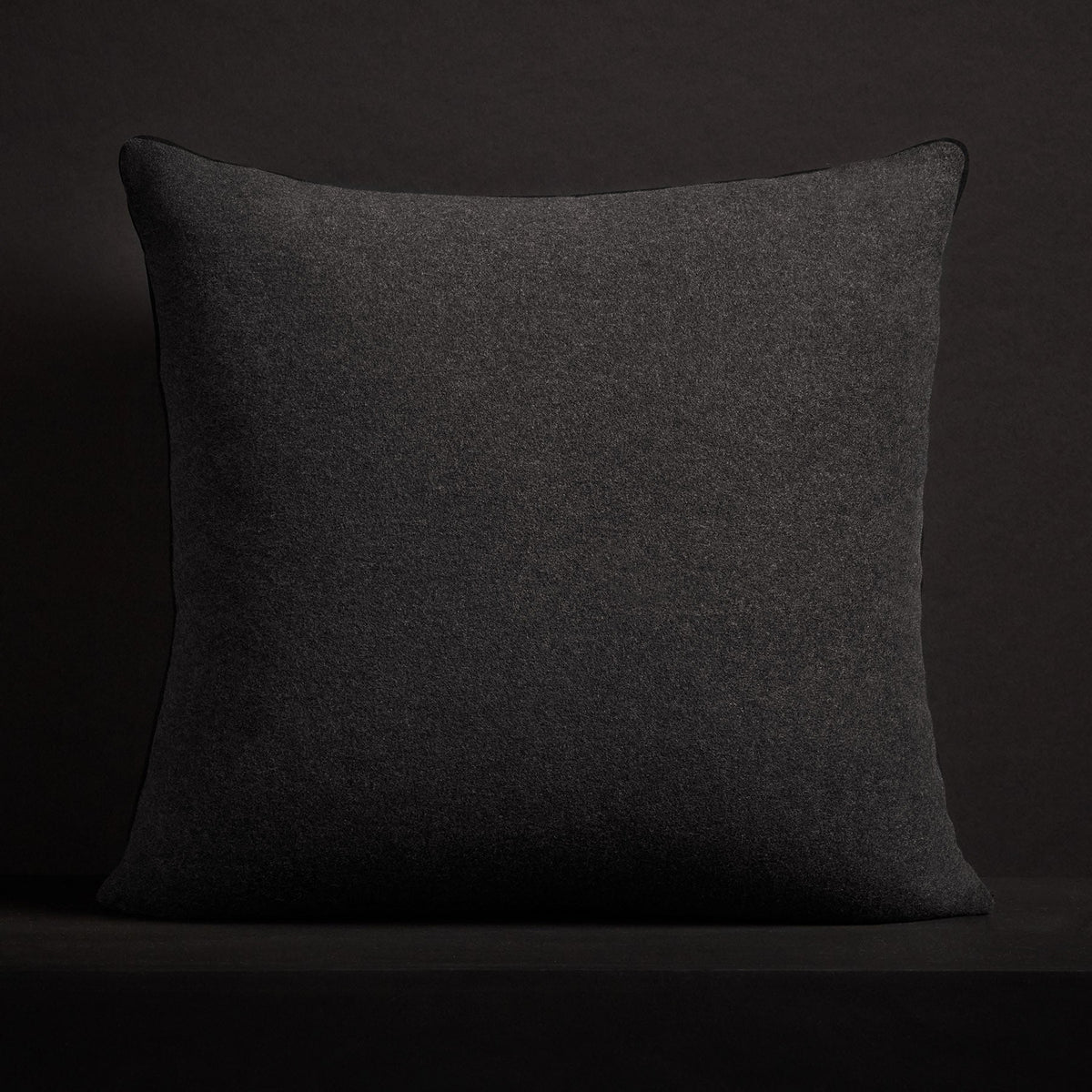 Plaid Throw Pillow With Piping - Black/Ivory Plaid | James Perse Los Angeles