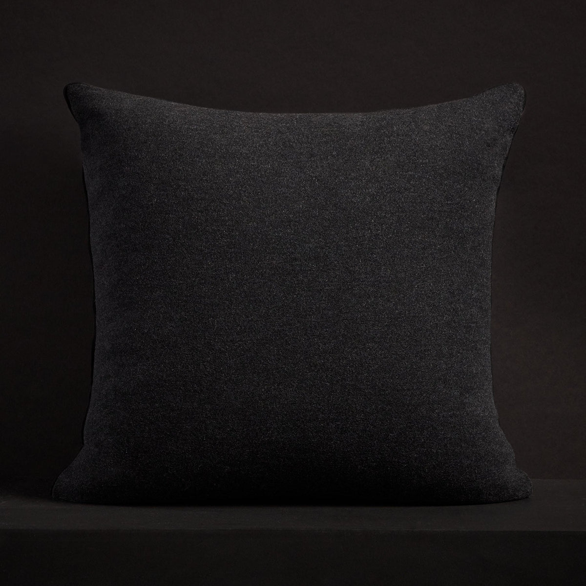 Baby Soft Throw Pillow With Piping - Black | James Perse Los Angeles