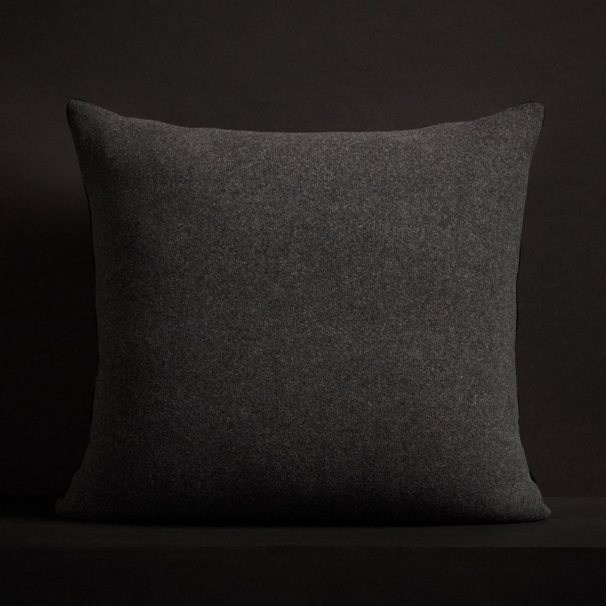 Baby Soft Throw Pillow With Piping - Heather Grey | James Perse Los Angeles