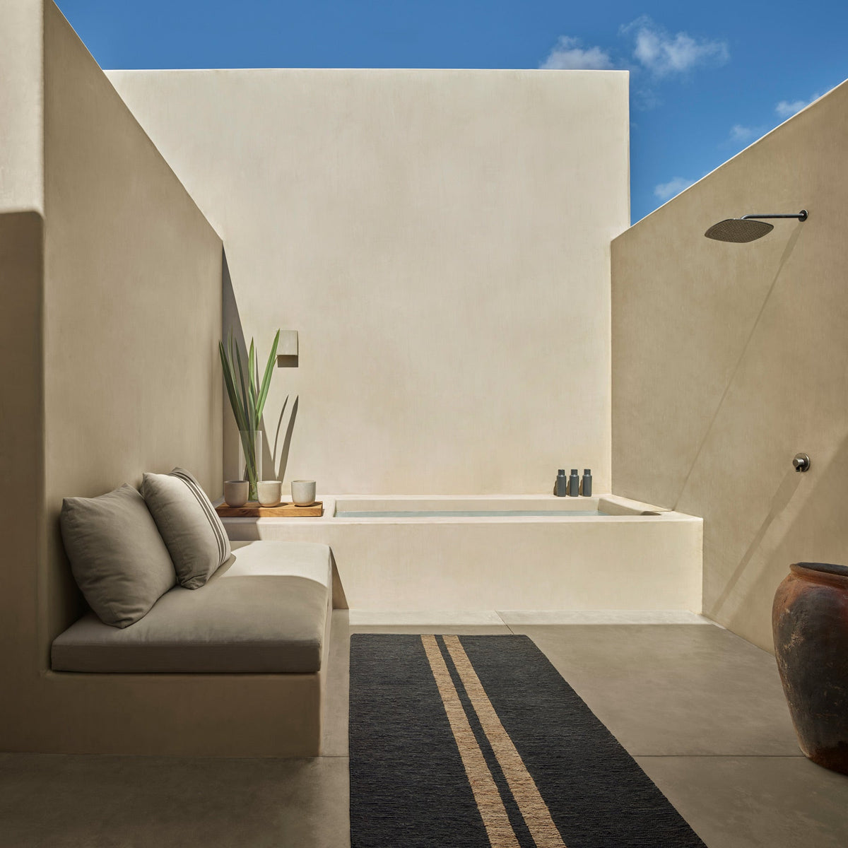 Jute Runner in Charcoal/Natural Stripe | James Perse Los Angeles