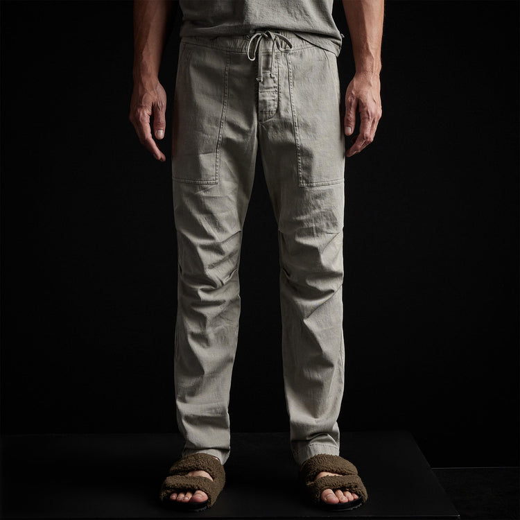 Army Cotton Slub Utility Pant in Concrete Pigment | James Perse Los Angeles