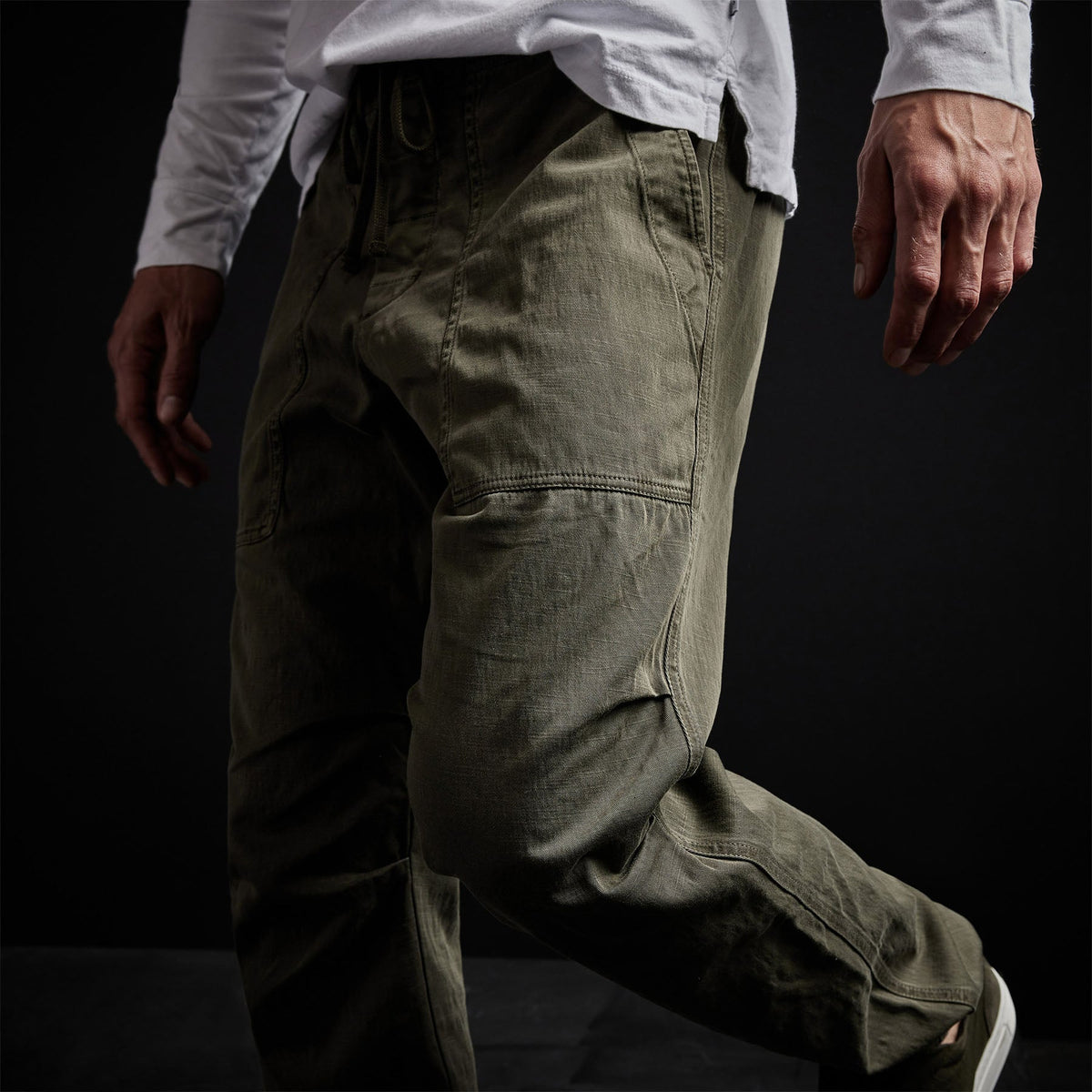 Army Cotton Slub Utility Pant in Hunter Pigment | James Perse Los Angeles
