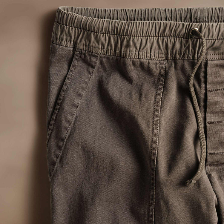 Army Cotton Slub Utility Pant  in Loam Pigment | James Perse Los Angeles