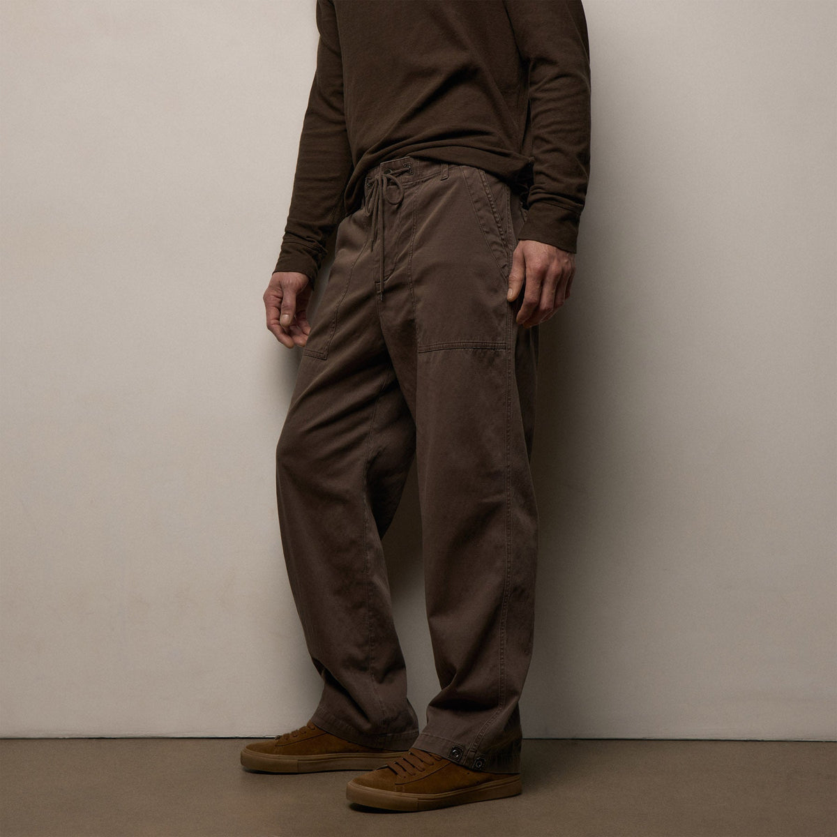 Slub Cotton Utility Flight Pant in Caribou Pigment | James Perse Los Angeles