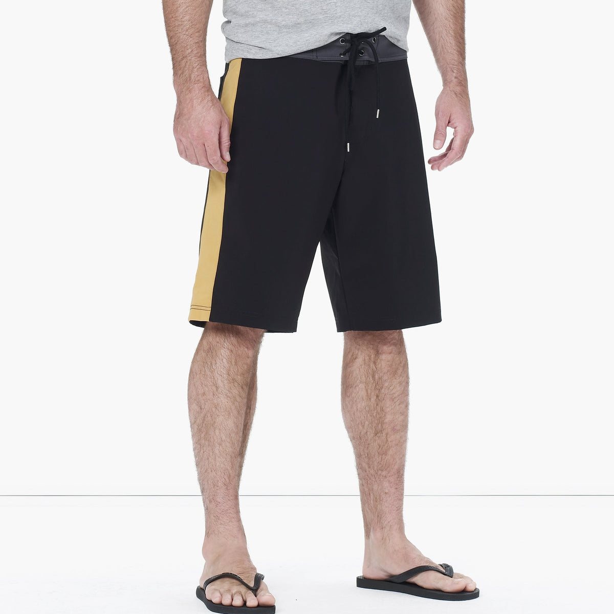 Y/OSEMITE Tri Color Boardshort - Black/Slate/Stone/Solar | James Perse Los Angeles