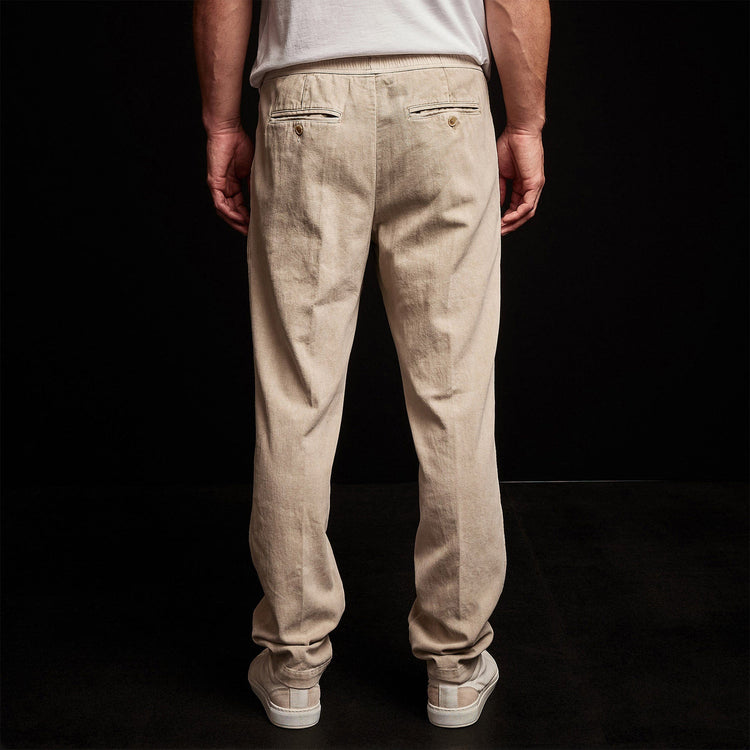 Brushed Cotton Twill Trouser in Toast Pigment | James Perse Los Angeles