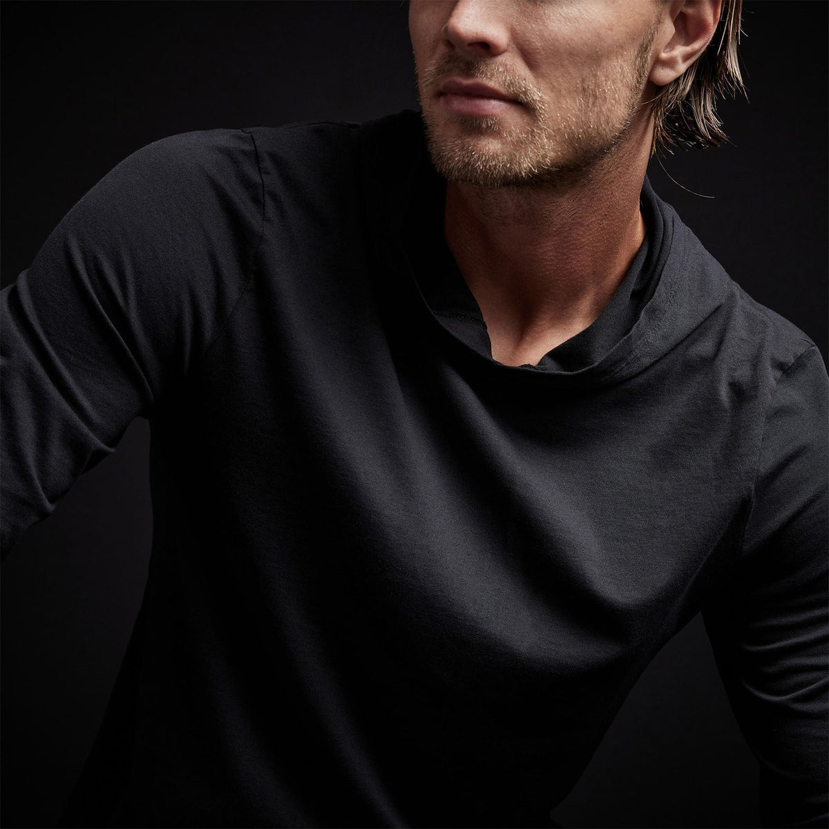 Brushed Jersey Hoody in Black | James Perse Los Angeles
