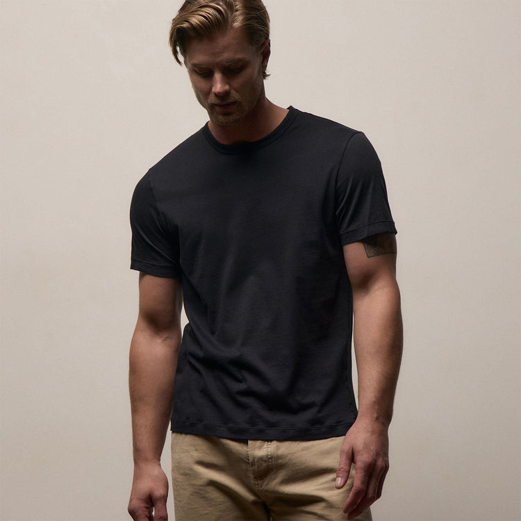 Brushed Lotus Crew in Black | James Perse Los Angeles