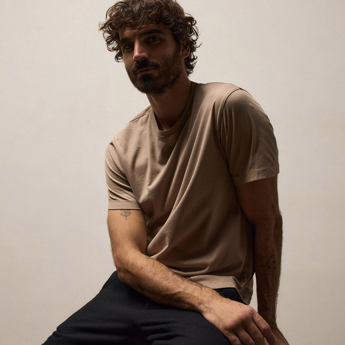 Brushed Lotus Crew in Light Khaki | James Perse Los Angeles