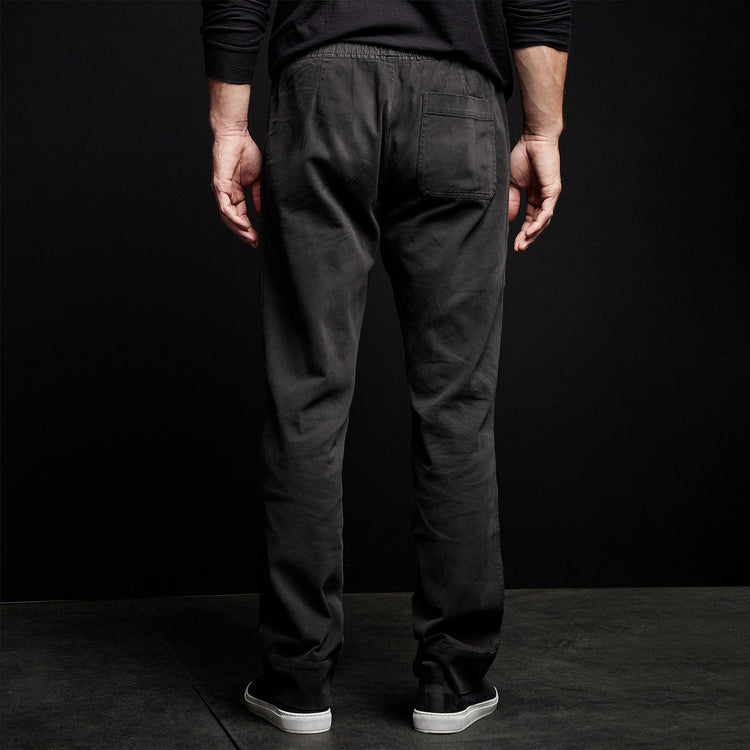 Cotton Twill Work Trouser in Black | James Perse Los Angeles