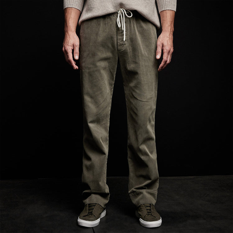 Cotton Twill Work Trouser in Hunter Pigment | James Perse Los Angeles