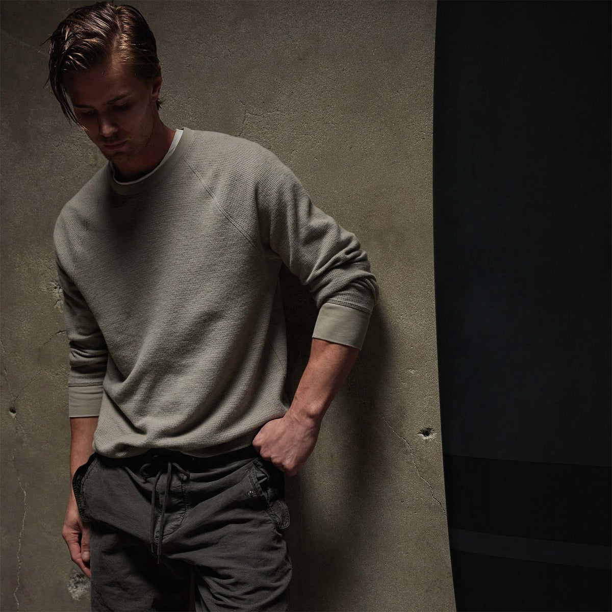 Thermal Knit Raglan Top in Dapple | James Perse Los Angeles