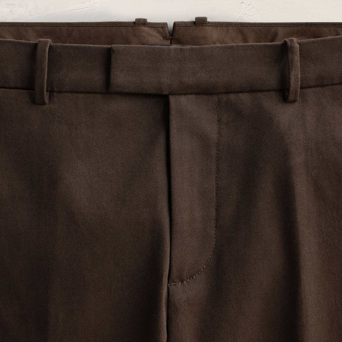 Cashmere Touch Twill Trouser in Porcupine | James Perse Los Angeles FLAT