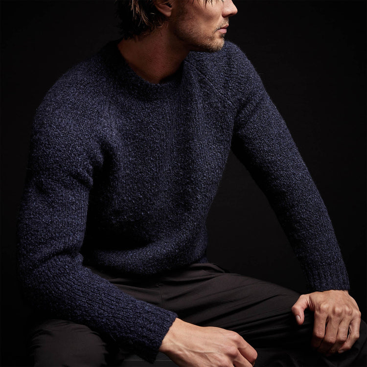Cotton Wool Blend Chunky Raglan in Navy | James Perse Los Angeles 