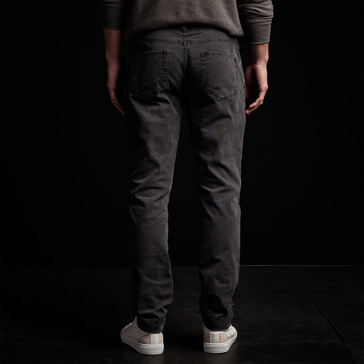 Ranch Cotton Jean in Magma Pigment | James Perse Los Angeles 