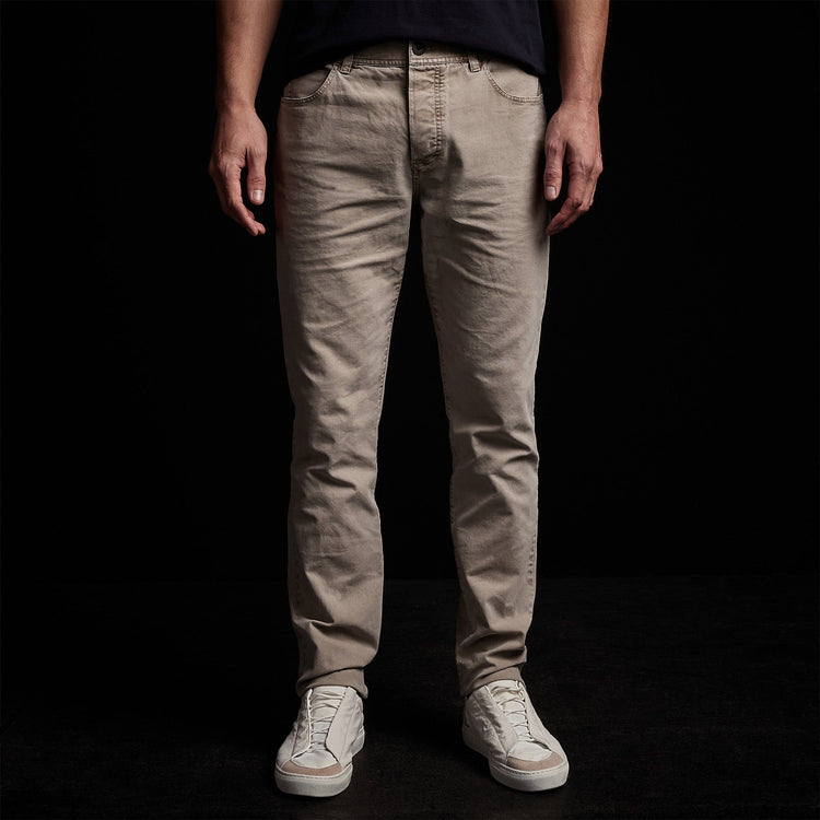 Ranch Cotton Jean in String Pigment | James Perse Los Angeles 