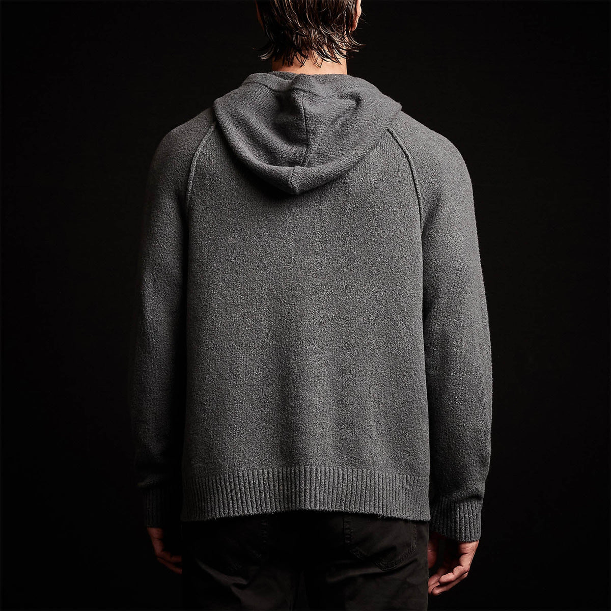Cashmere Hooded Raglan in Flint | James Perse Los Angeles