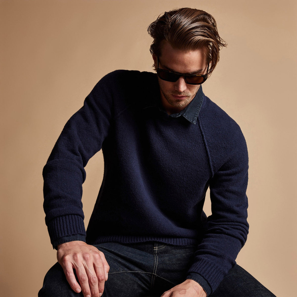 Cashmere Raglan Sweater in Navy | James Perse Los Angeles