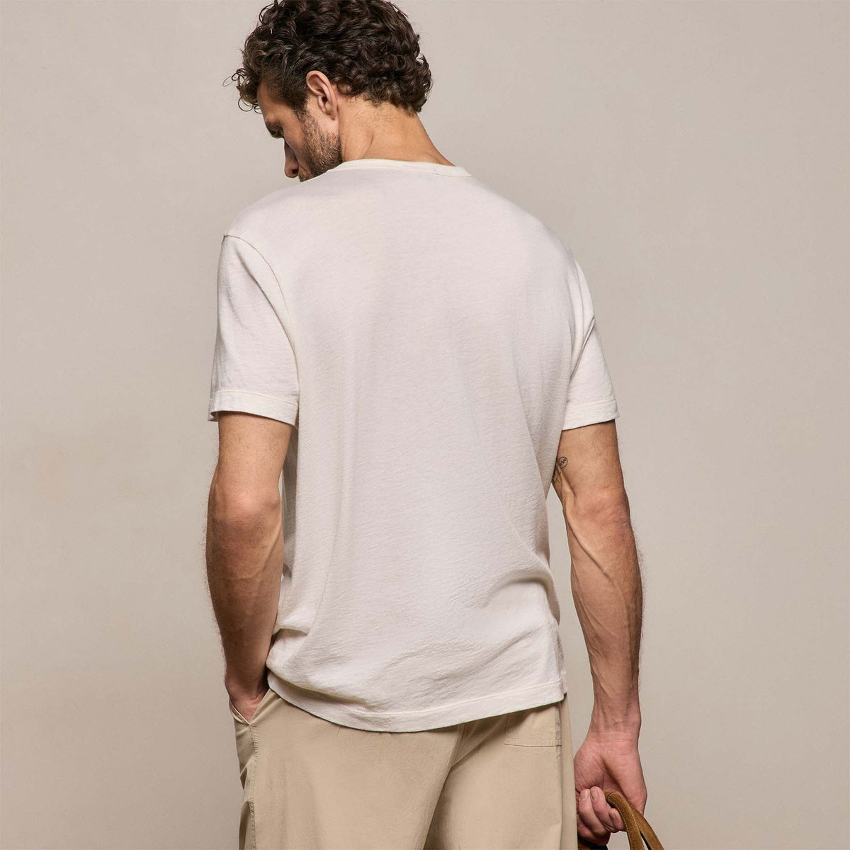 Cotton Cashmere Short Sleeve Tee in White | James Perse Los Angeles