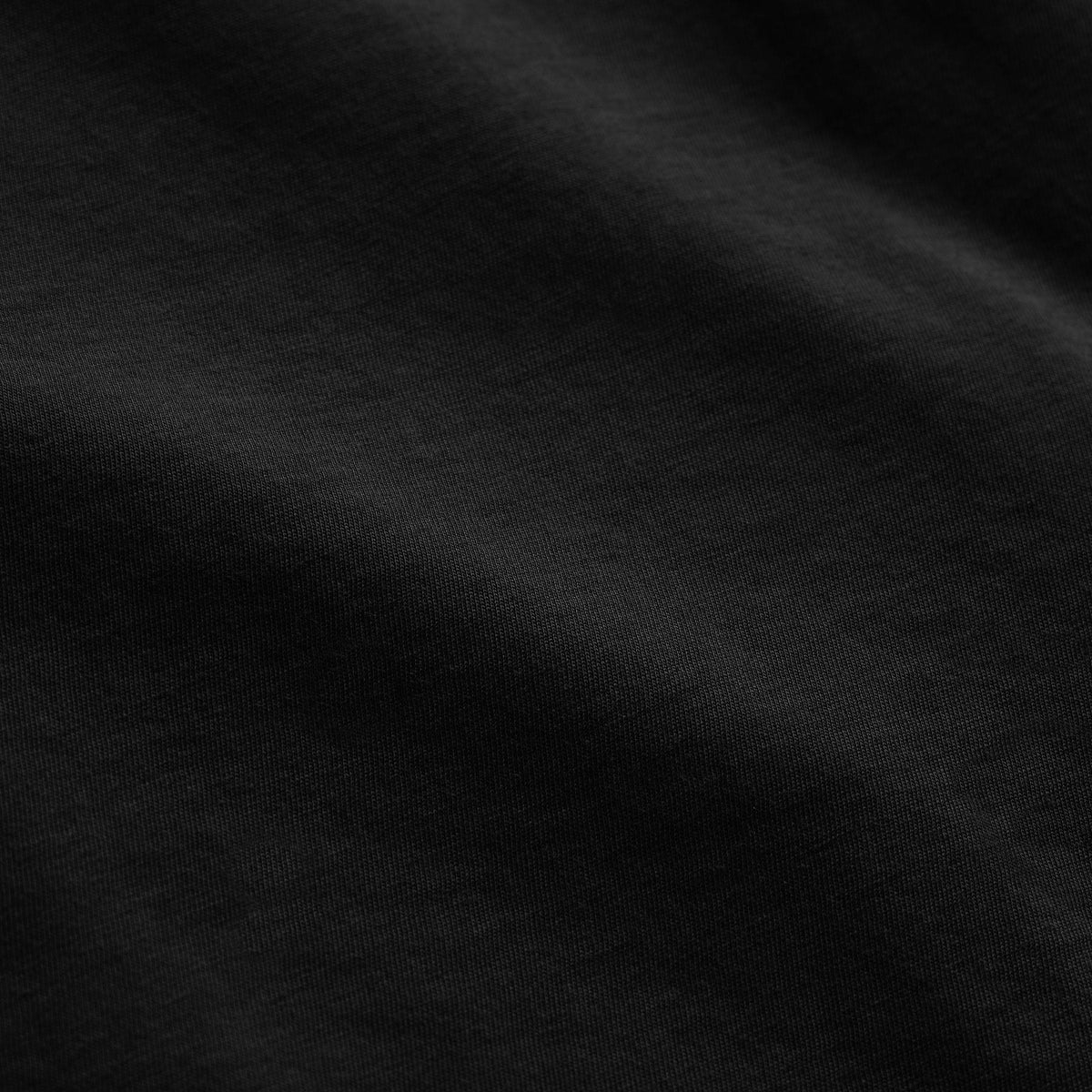 Clean Finish Jersey Shirt in Black | James Perse Los Angeles