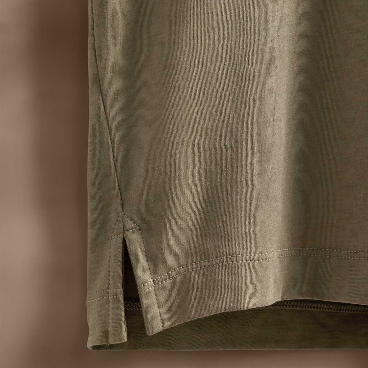 Clean Finish Jersey Shirt in Peet | James Perse Los Angeles
